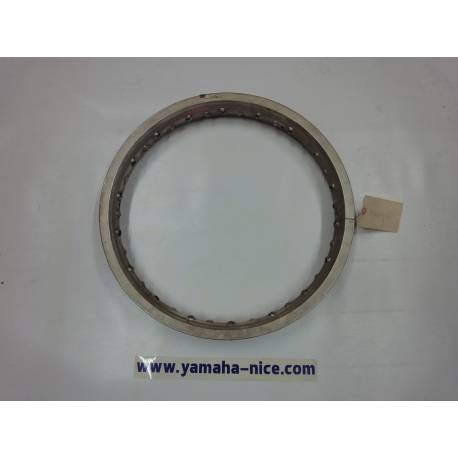 Jante acier 18 pouces YAMAHA