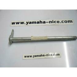 Axe de roue arriere YAMAHA XTZ 600 