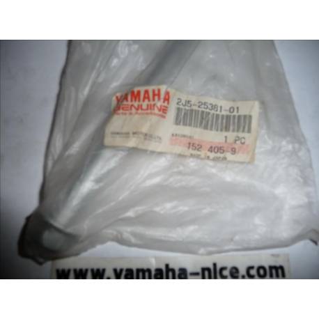 Axe de roue avant YAMAHA RD 75 1991