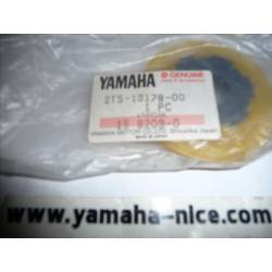 Pignon entrainement de pompe YAMAHA CHAPPY 50 1988 à 1990