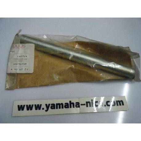 Entretoise origine YAMAHA BELUGA 125