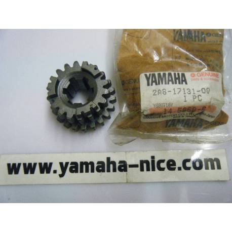 Pignon (3eme) origine YAMAHA DT 125 et 175 de 1978 à 1981