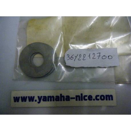 Rondelle (cale) de bras oscillant (par2) YAMAHA  FJ 1200 de 1986 à 1992 et FZR 1000 de 1987 et 1988
