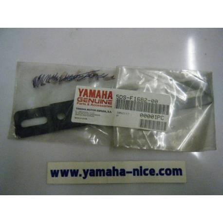 Support de plaque origine YAMAHA MAJESY 125 de 1998 à 2008