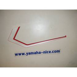 Embleme autocollant de cache de garde boue arrière gauche origine YAMAHA FZS 600 2001