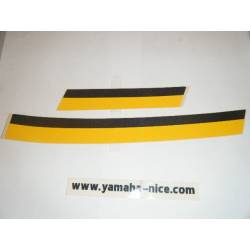 Jeu d'emblemes autocollants de carénage droit origine FZ 750 1988