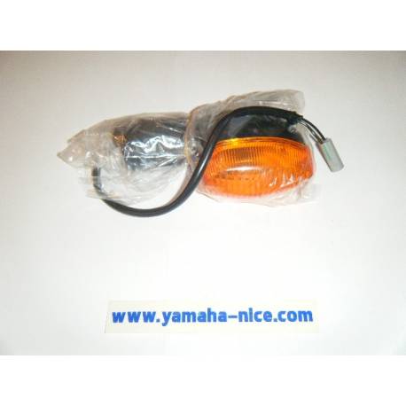 Clignotant avant gauche complet origine YAMAHA MT 01 2005 à 2009