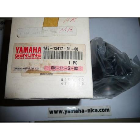 Boitier thermostat YAMAHA FZR 1000 et 750 de 1987