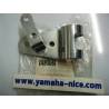 Patte / support clignotant  droit YAMAHA YAMI 50 ME50 de 1986