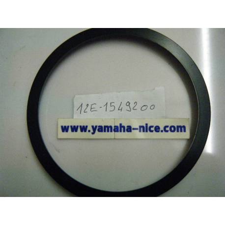 Exterieur couvercle carter droit YAMAHA  XS 400 de 1982