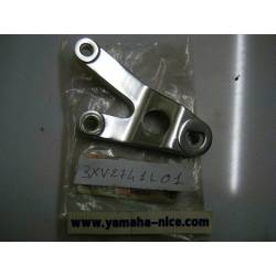 Support / platine passager gauche YAMAHA TZR 125 de 1997