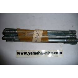 Goujon de cylindre origine YAMAHA XT 500 de 1989 / SR 500 de 1978, 1985 à 1995 et SR 400 de 1985 et 1992 à 2003