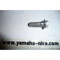 Boulon d'étrier de frein avant origine YAMAHA IT 200 de 1986 / TT 250 de 1989 et 1990