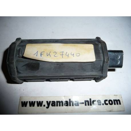 Repose pied arrière droit YAMAHA VMAX 1200 de 1988 à 1992