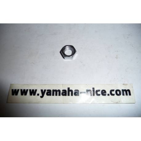 Écrou de barre de repose pied origine YAMAHA pour beaucoup de modèles ( for many models )