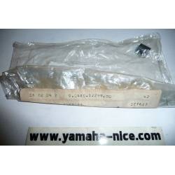 Boulon d'étrier de frein avant origine YAMAHA RD 350 de 1974