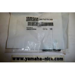 Ecrou borgne à coter de la bougie pour YAMAHA DT50 1997-2010 TZR50 2000-2010