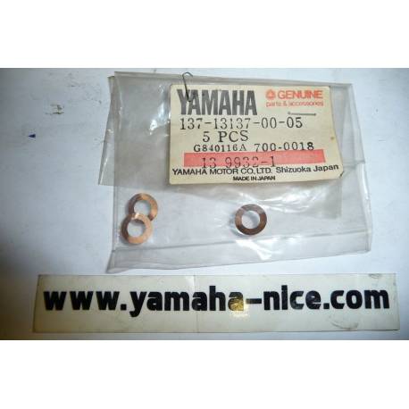 Rondelle derrière plaque de réglage de pompe a huile origine YAMAHA pour DT 50 de 1986 à 1989