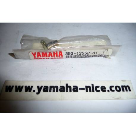 Gicleur de pompe a huile origine YAMAHA pour RD 250 de 1974 et RD 350 de 1974