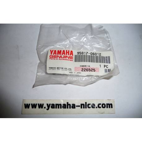 Vis origine YAMAHA type 95826-06012