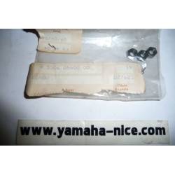 Écrou de clignotant arrière origine YAMAHA pour XS 400 de 1982 / RD 80 de 1982
