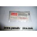 Écrou de siège a batterie origine YAMAHA type 95704-06500