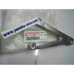 Support de repose pied coté gauche origine YAMAHA pour YZF R1 de 1998 et 1999