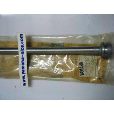 Axe de roue avant pour YAMAHA DT125 1986