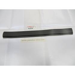 Adhesif de garde boue avant pour YAMAHA XJR1300 de 2006 noir