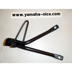 Support repose pied passagé droit pour YAMAHA DT 125 de 2004 à 2006