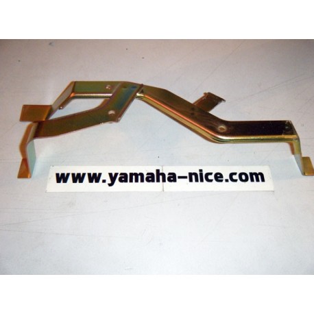 Patte de fixation tableau de bord pour YAMAHA BELUGA 80 de 1990 à 1992