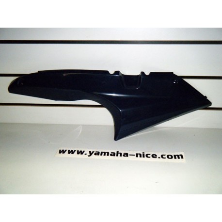 Moulure laterale bas de caisse droite bleue nuit pour YAMAHA ZEST 50 de 1992 et 1993