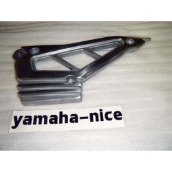 Platine support repose pied gauche pour YAMAHA XJ 900 de 1983, 1986, 1987 et de 1989 à 1992