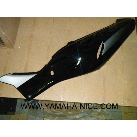 Cache laterale gauche noir pour YAMAHA YZFR 1000 THUNDERACE de 2000 et 2001