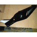 Cache laterale gauche noir pour YAMAHA YZFR 1000 THUNDERACE de 2000 et 2001