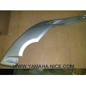 Moulure laterale / sabre droit gris pour YAMAHA TMAX 500 de 2005